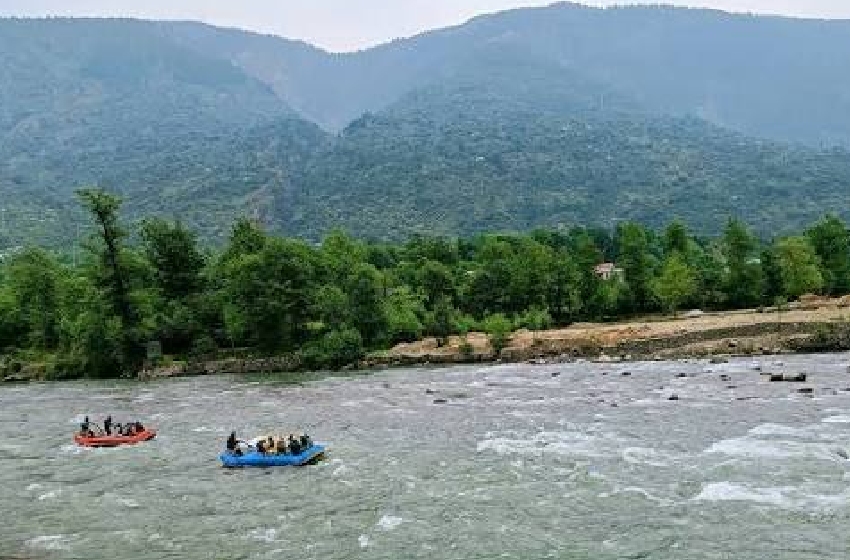 Manali Tour Taxi