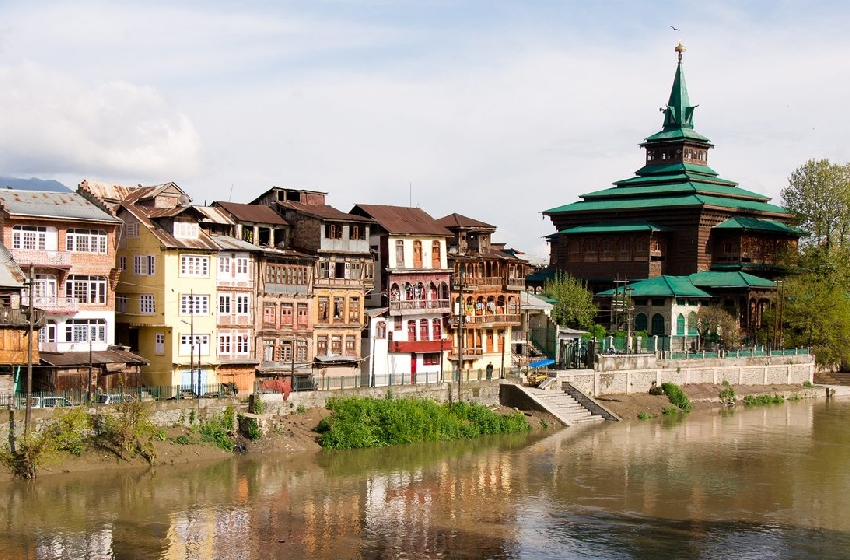 Chandigarh to Srinagar & Pahalgam Tour