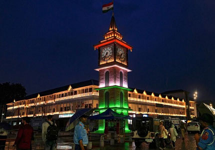 Chandigarh | Srinagar, Gulmarg & Dal Lake Sightseeing