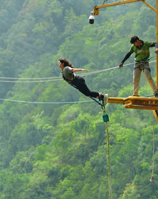 Bungee Jumping