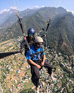 Paragliding